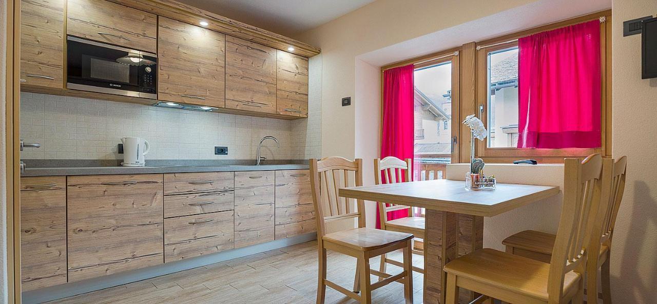 Casa Marianna Apartment Livigno Bagian luar foto